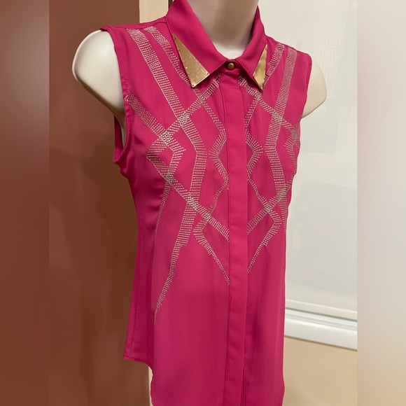 Women’s Blouse - Picture 1 of 4